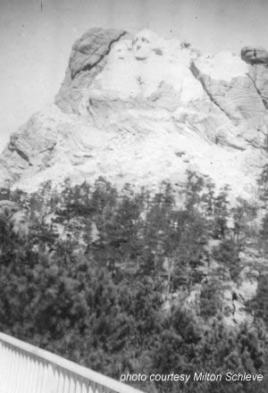 Early Mount Rushmore Early Mount Rushmore