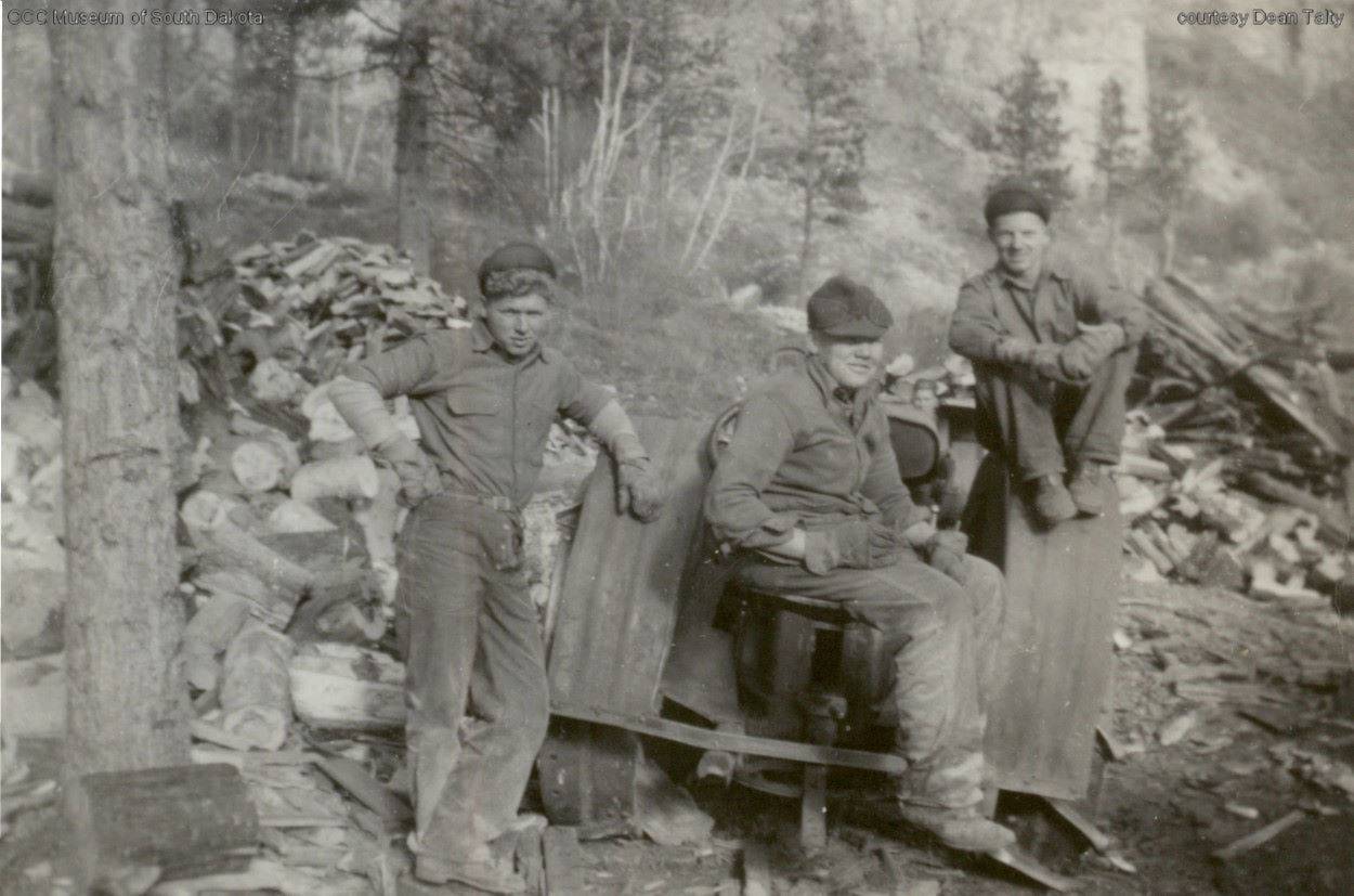 CCC Men - Tractor