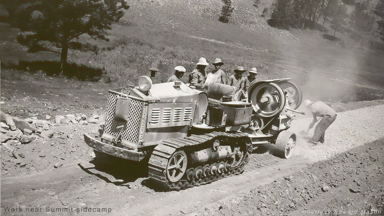 cat and crusher road work