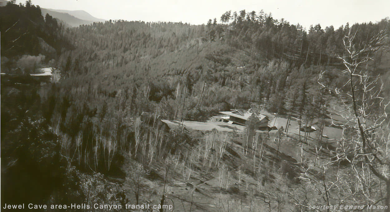 Hells Canyon transit camp