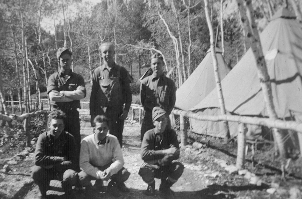 Photo from Milt Schleve collection