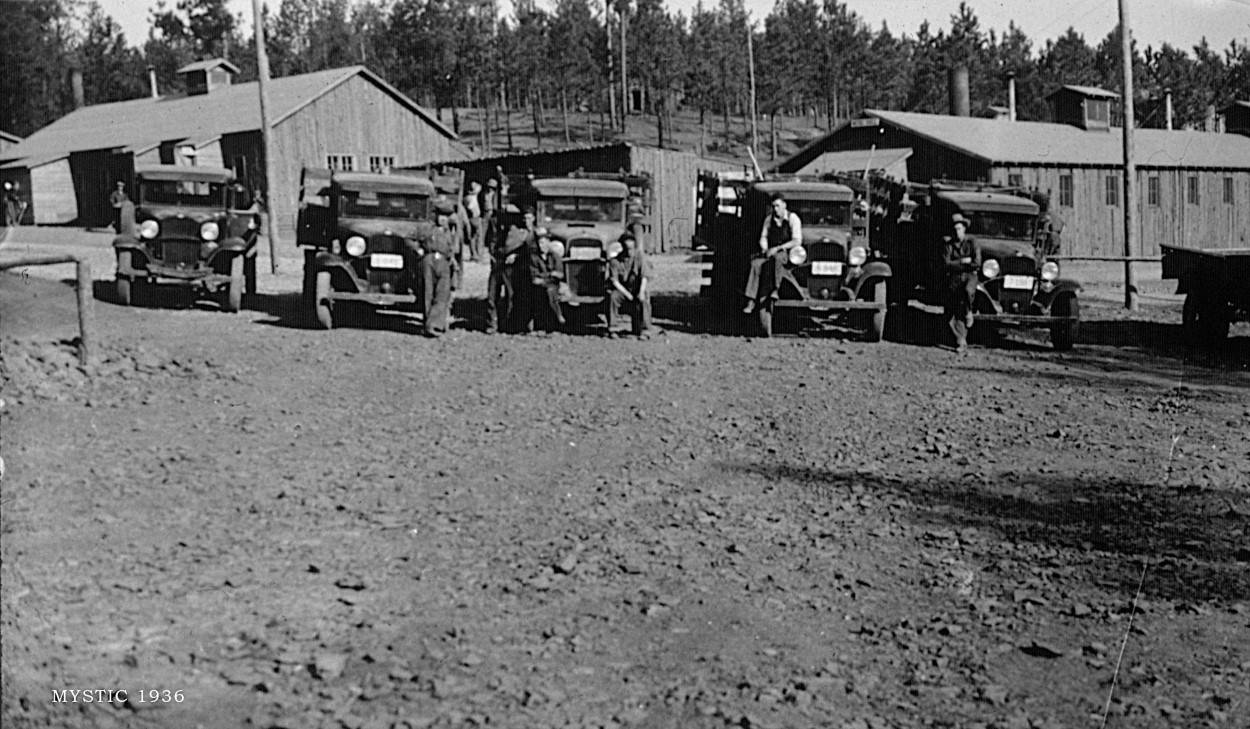 Photo from Milt Schleve collection